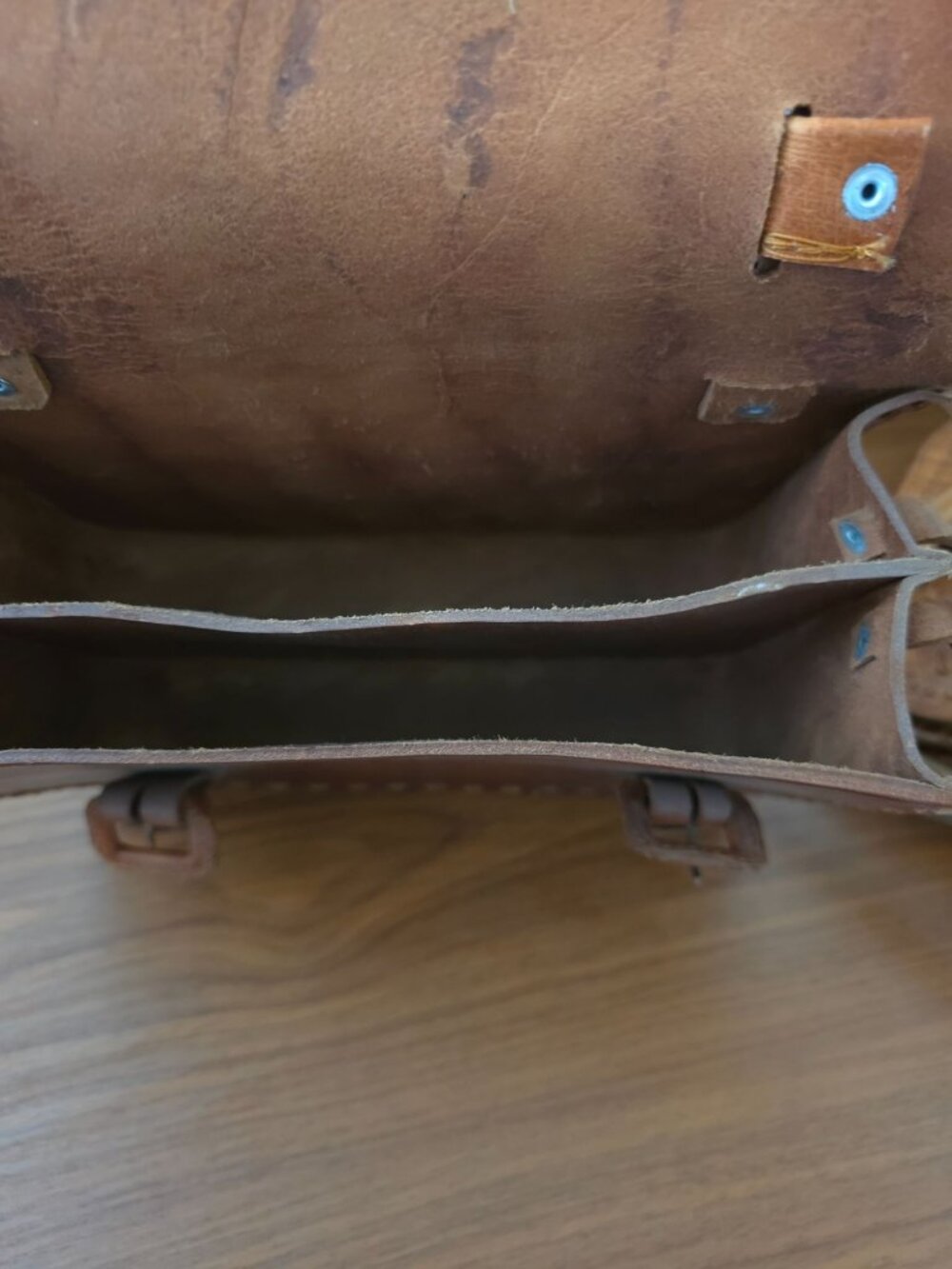 Mexican Handmade Brown Leather Crossbody Satchel Bag w/ Colorful Woven Accent - Picture 7 of 8